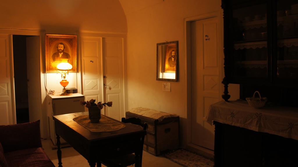 אויה Marcos Rooms מראה חיצוני תמונה