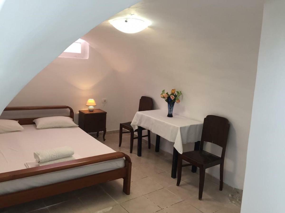 אויה Marcos Rooms מראה חיצוני תמונה